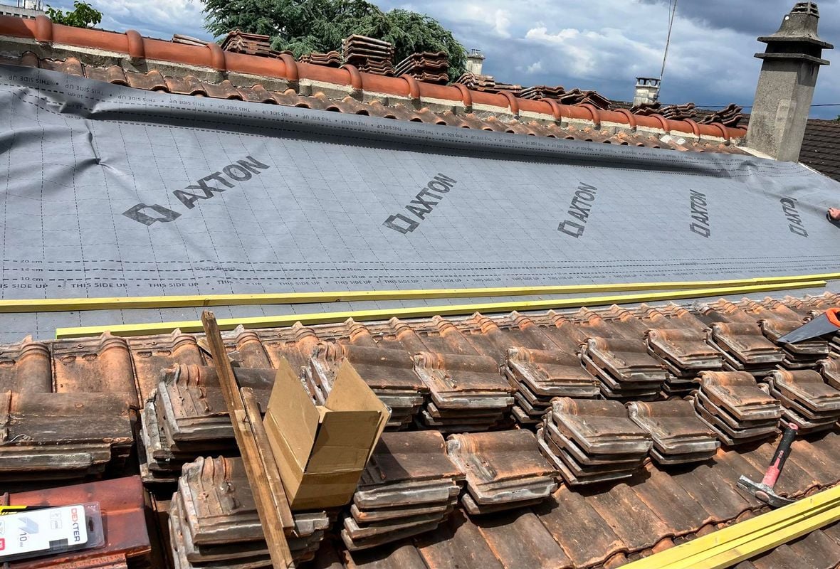 Toiture rénovée à Argenteuil par BC Rénovation Service